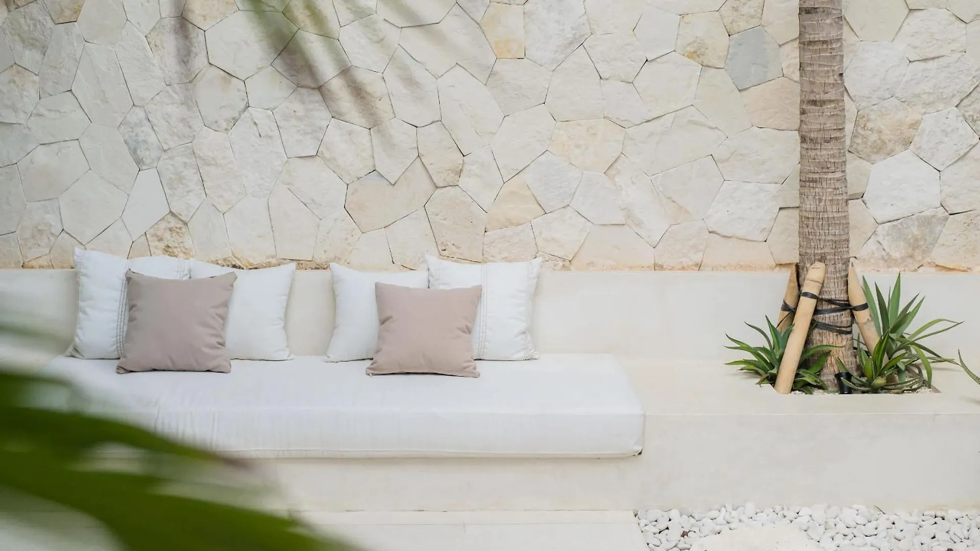 Modern Tropical Villa With Pool In Uluwatu Pecatu  Indonesia