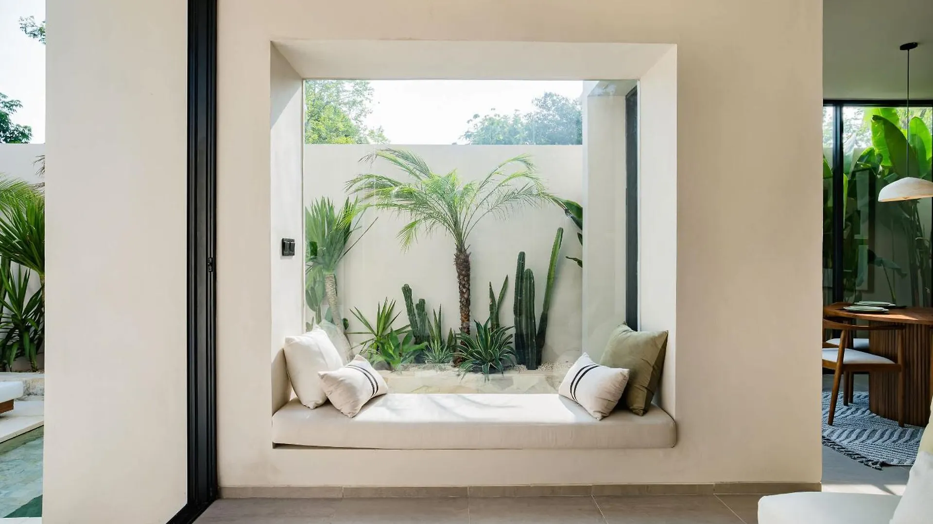 Modern Tropical Villa With Pool In Uluwatu Pecatu